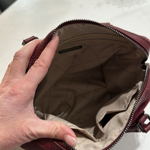 Steve Madden crossbody bag - Picture 3 of 3